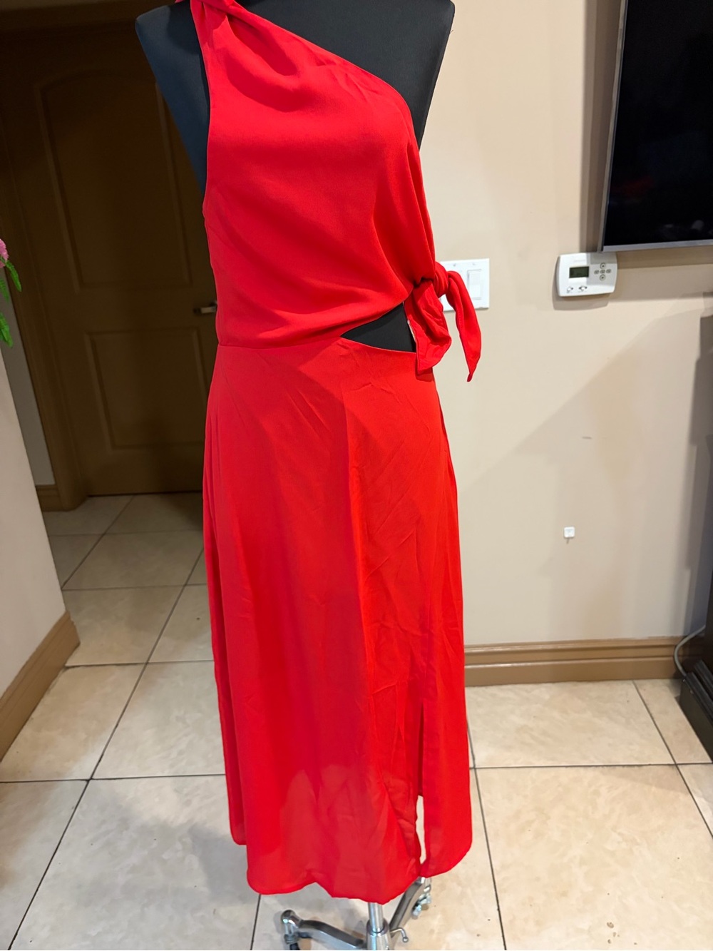 ANDREE BY UNIT Red One-Shoulder Tie Side Midi Dress